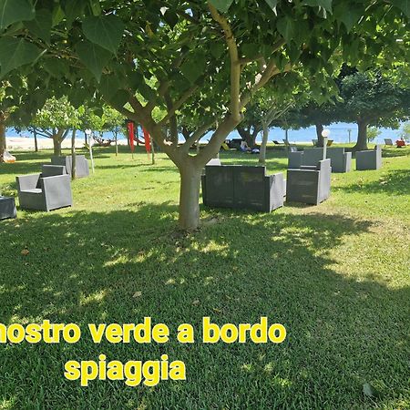 Santa Caterina Dello Ionio MarinaNina'S House 3 , A 300 Metri Dal Mareアパートメント エクステリア 写真