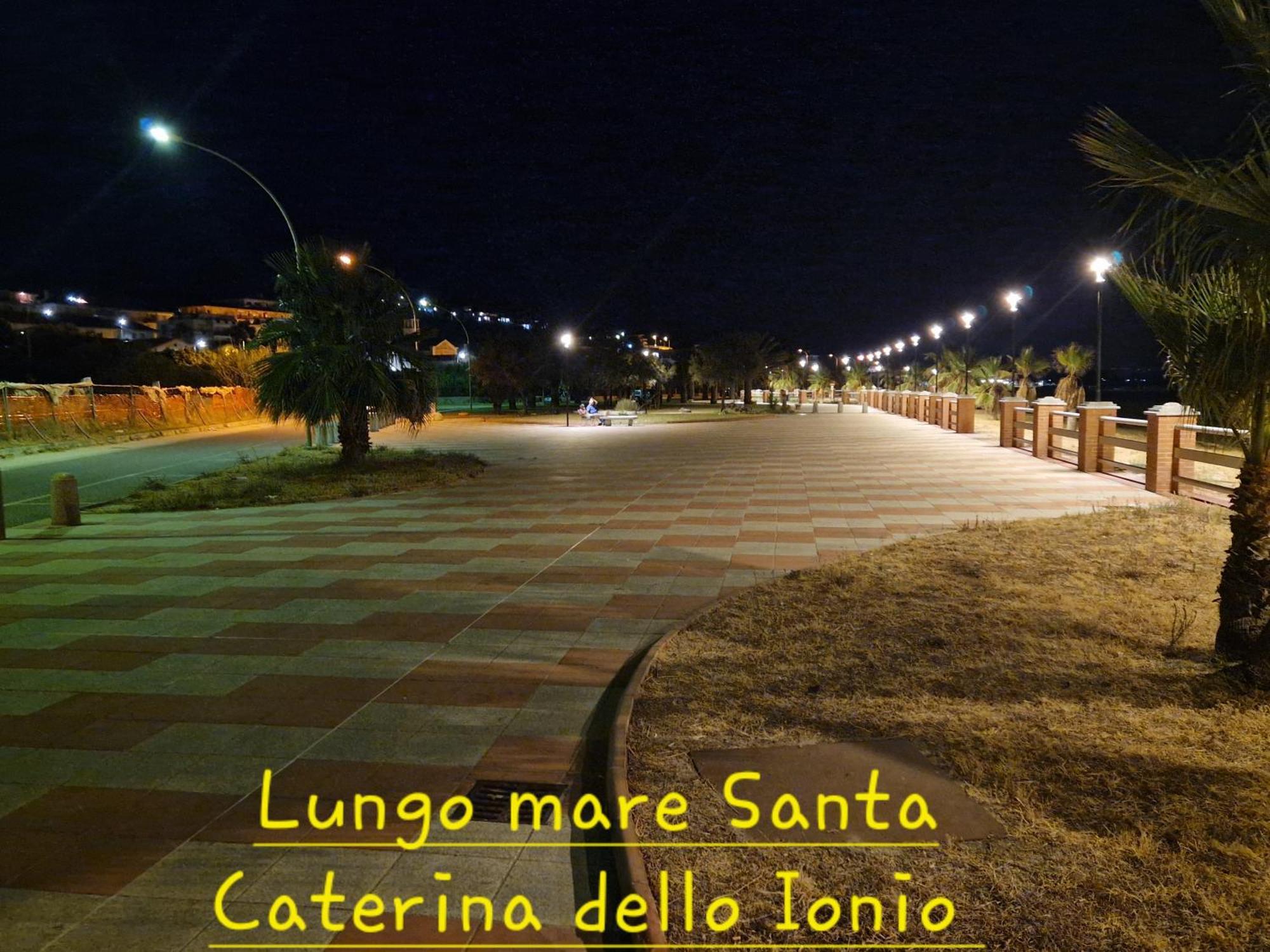 Santa Caterina Dello Ionio MarinaNina'S House 3 , A 300 Metri Dal Mareアパートメント エクステリア 写真